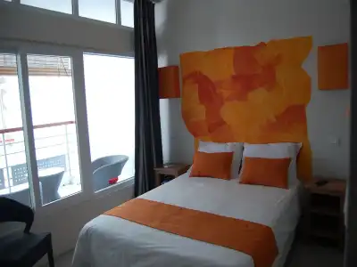 La Tonnelle Guest House - 1