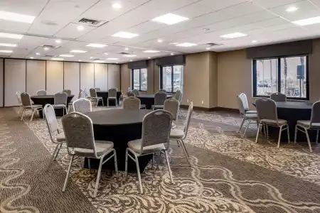 Best Western Plus Las Vegas South Henderson - 19
