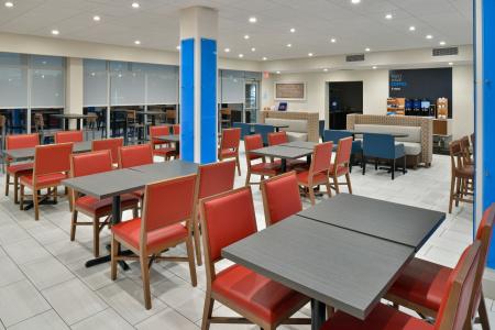 Holiday Inn Express Orlando – South Park by IHG - 19