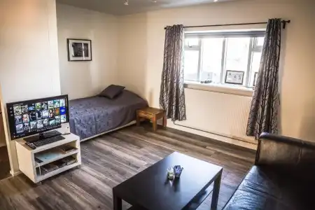 Bakki Apartments & Hostel - 52