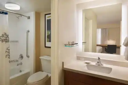 Residence Inn by Marriott Toronto Airport - 51