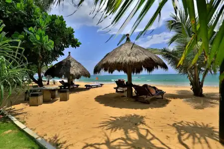 Sea Rock Villa - 13