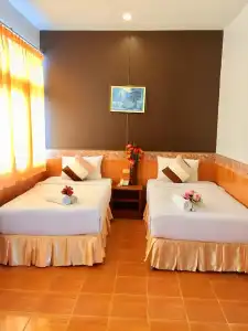 Suriwong Chumphon - 15