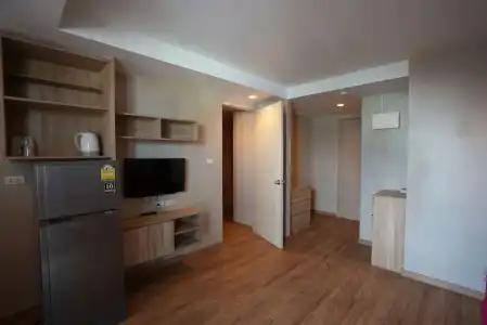 Baan Tanwa - MRT Ratchadapisek - 58