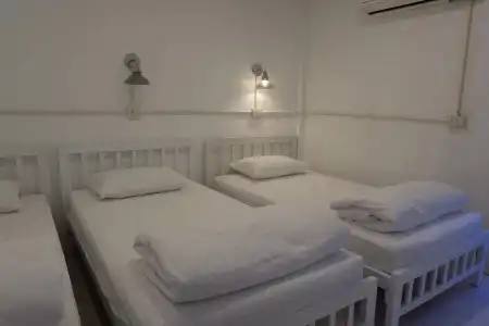 Zleepinezz Hostel - 1