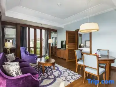 Chatrium Royal Lake Yangon - 284