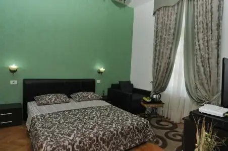 Le Petit Chateau - 36