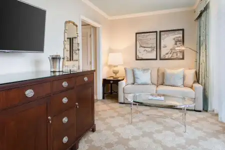 The Windsor Court - 65