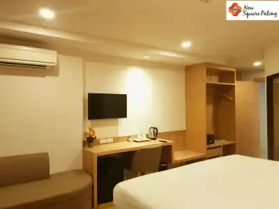 New Square Patong - 6