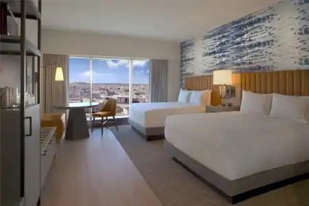 Doubletree by Hilton Cedar Rapids Convention Complex - 38