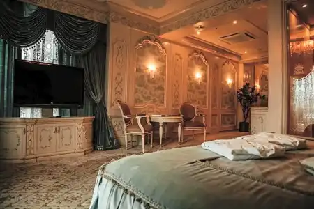 Royal Spa & Resort - 92