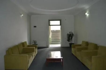 Green House - 12