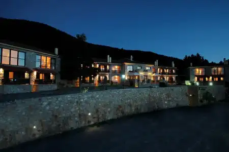 Aesko Resort - 0