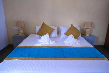 Star White Negombo - 33
