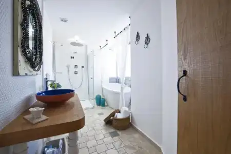 Sade Alacati - 120