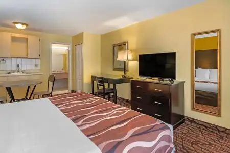 Rodeway Inn Clearwater - Central - 40