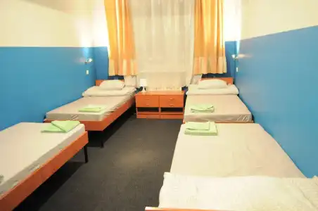 Freedom Hostel - 6
