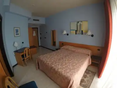 Astoria - 23