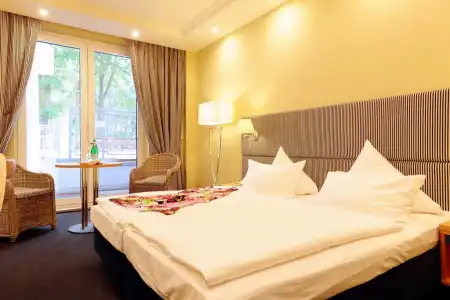 Inselhotel - 2