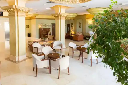 Romance & Family Suites - 20