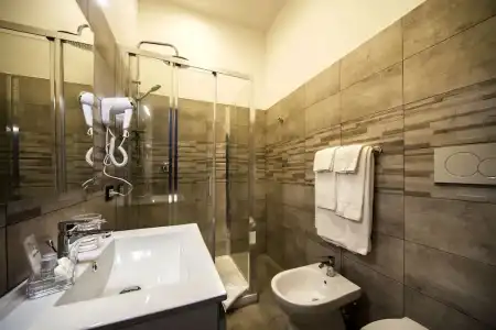 Residenza Tupini S.Pietro Suites - 16