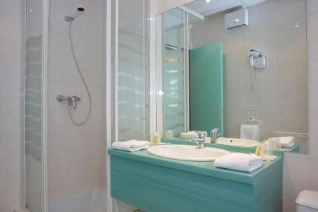 Hôtel Escurial - Centre Gare - 3