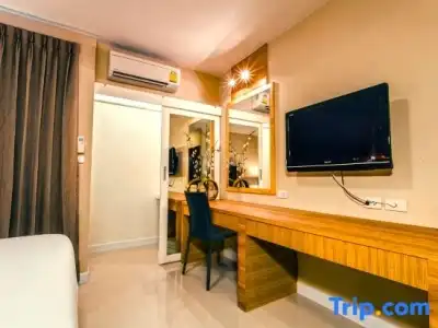 The Aim Sathorn - 76