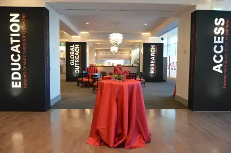 Loews Hollywood - 43