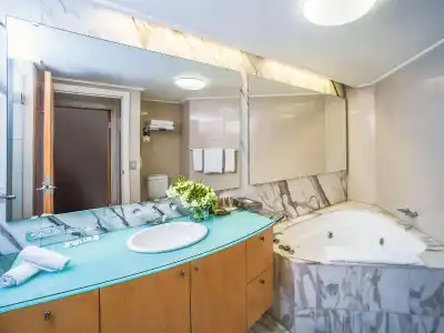 Pullman Quay Grand Sydney Harbour - 63