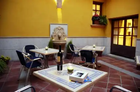 Casona de la Reyna - 11