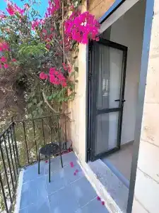 Ben Hillel Boutique - 53