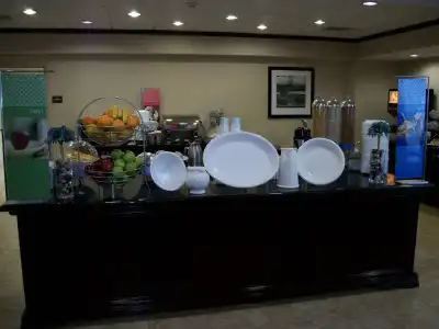 Hampton Inn & Suites Lubbock Southwest - 11