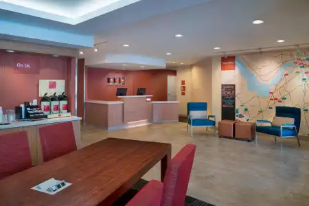 TownePlace Suites Ottawa Kanata - 24