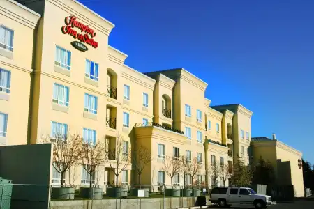 Hampton Inn & Suites By Hilton Calgary- University Northwest - 46