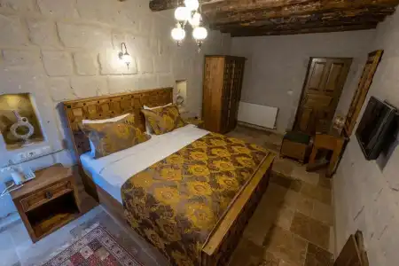 Underground Cave Suites - 75