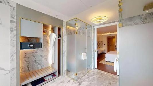 Radisson Blu & Suites GRT Chennai - 136