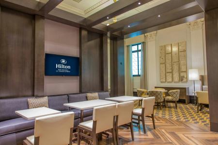 Hilton New Orleans/St. Charles Avenue - 31