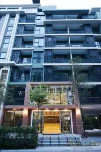 Hope Land Sukhumvit 8 - 0