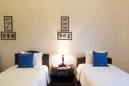 Hoa Binh - 58