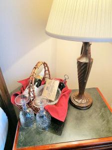 Breakers Boutique Inn - 111