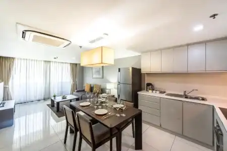 Royal Suite Bangkok - 9
