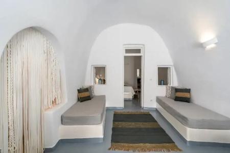 Cliff Side Suites - 84
