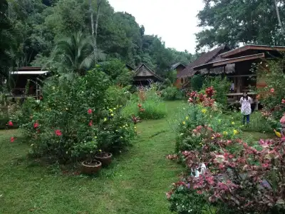 Namtok Bungalows - 8