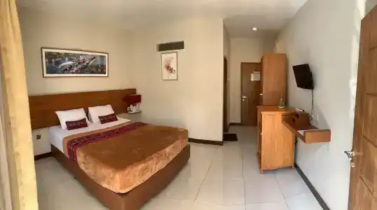 Kuta Suci Guest House - 46