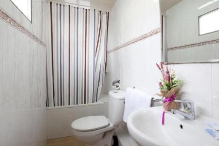 Hostal Barcelona - 40