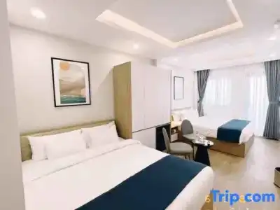 Phuong Mai - 27