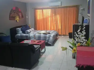 Nemo's Guesthouse and Massage - 2
