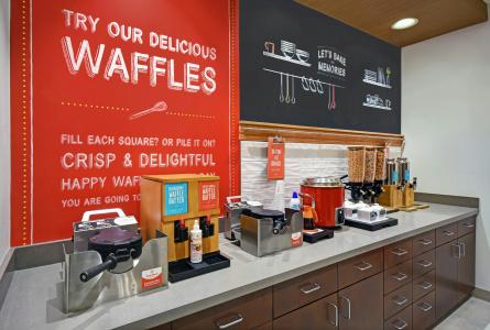 Hampton Inn Las Vegas Strip South, NV - 25