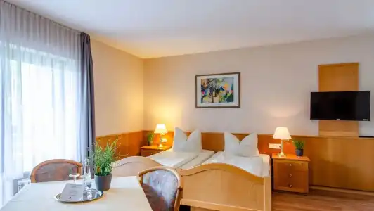 Kurgarten-Hotel - 52
