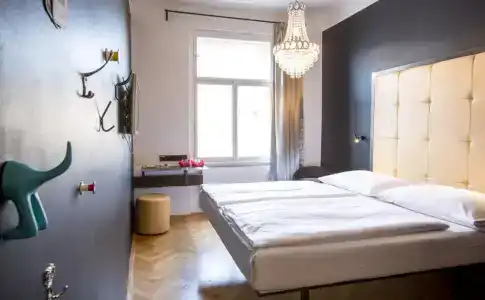 Sophie's Hostel - 5